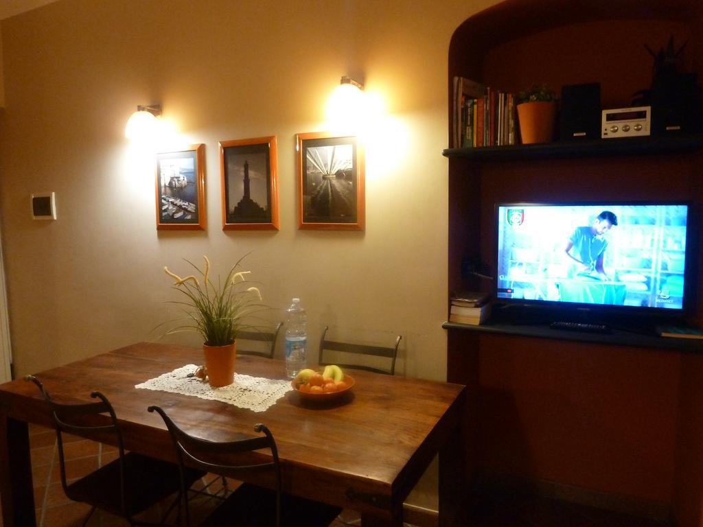 Casa Orefici, 4 Apartments In Front Of Aquarium! Генуя Экстерьер фото